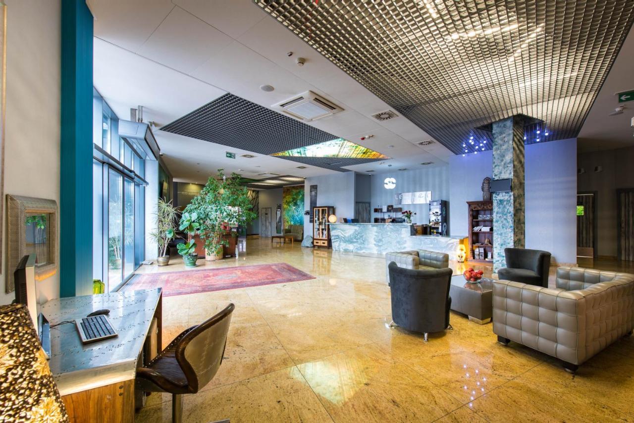 Hotel Lenart Wieliczka Esterno foto