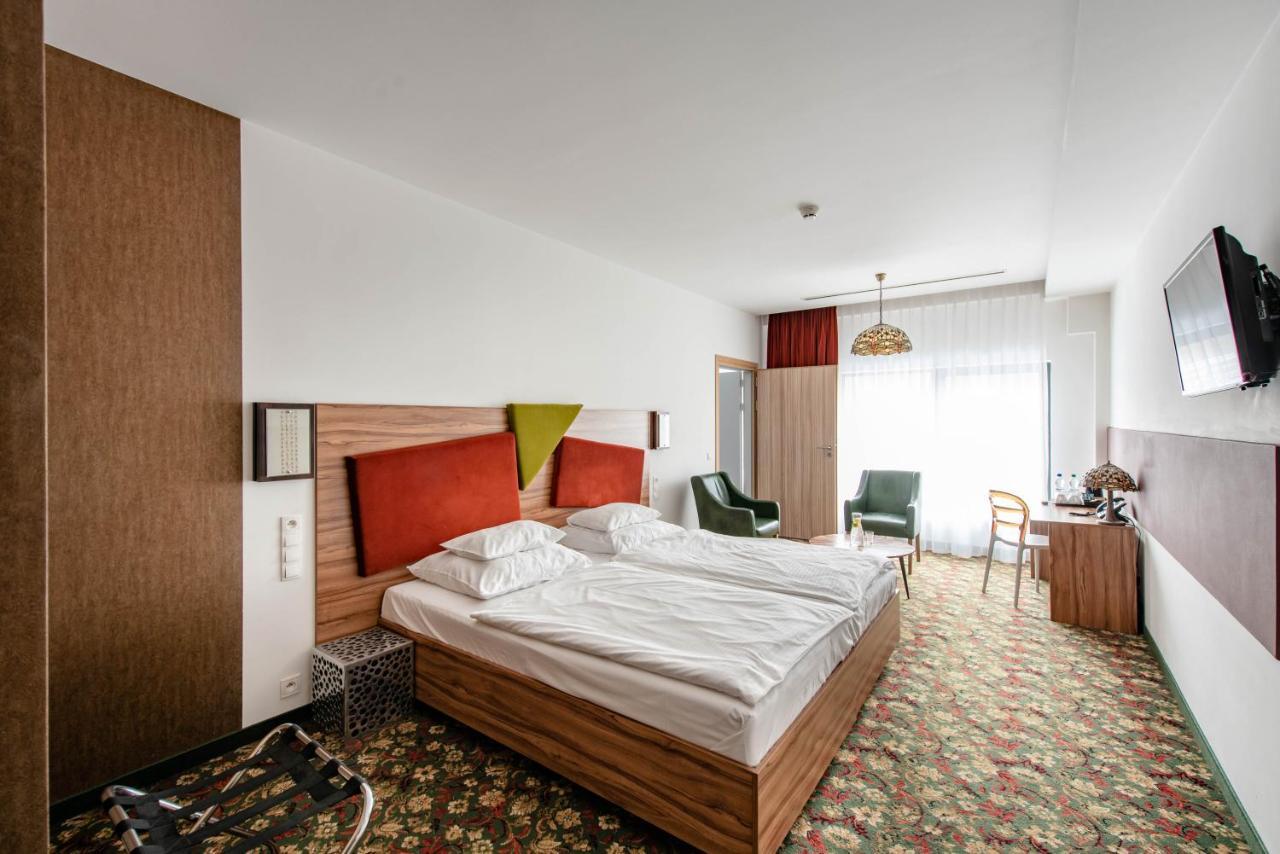 Hotel Lenart Wieliczka Esterno foto