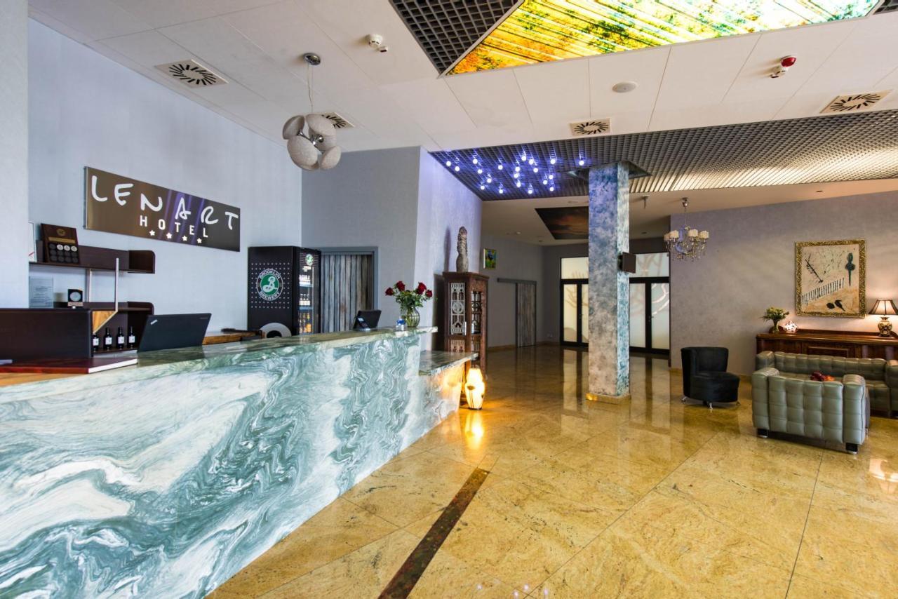 Hotel Lenart Wieliczka Esterno foto